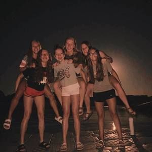 Meet your Posher, Laney